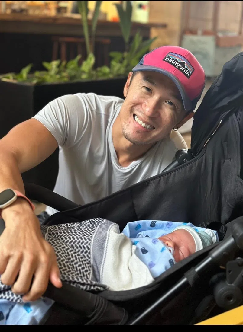 FSC family moment — parents with their newborn